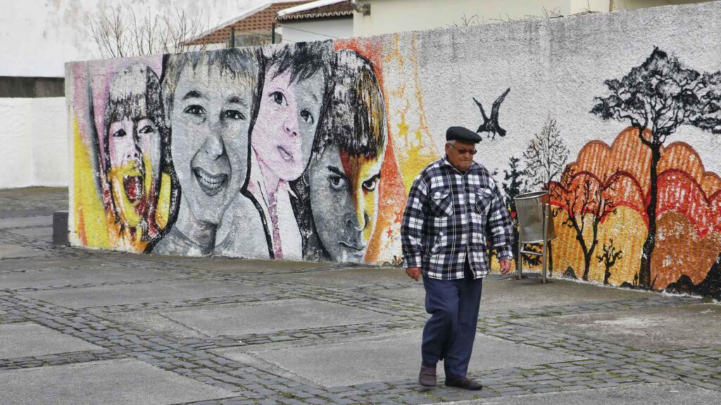 Streetart auf den Azoren, Slider