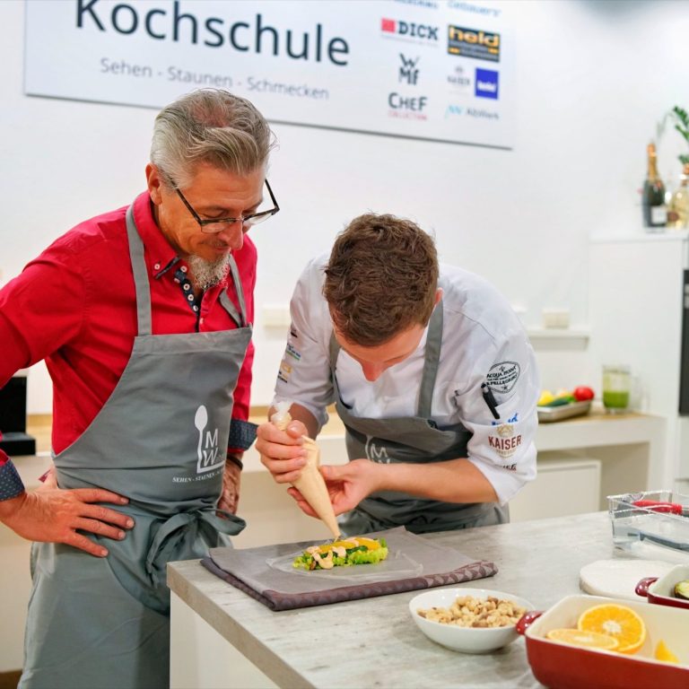 Social-Media- und Recruitingfotografie bei einem gemeinsamen Kochworkshop